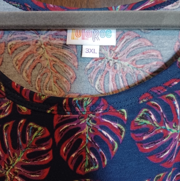 Lularoe Carly NEW with tags - Picture 3 of 4